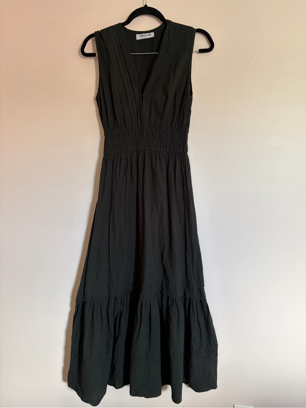 Theory Black Sleeveless V-Neck Smocked Waist Maxi Dress